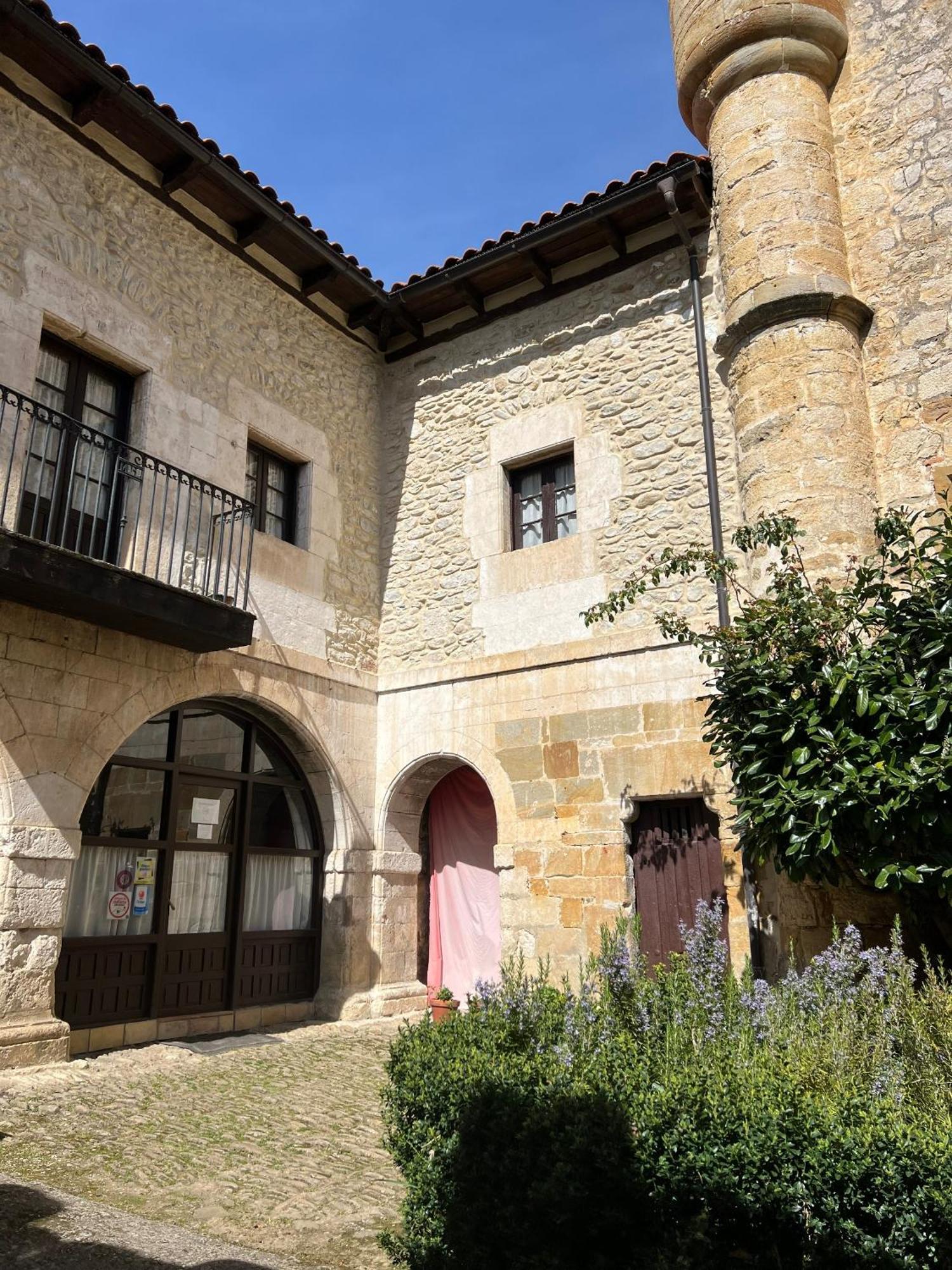 Palacio De Los Alvarado En Las Merindades El Ribero المظهر الخارجي الصورة