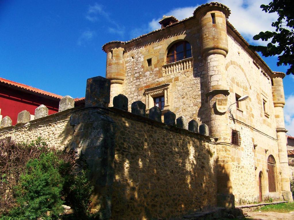 Palacio De Los Alvarado En Las Merindades El Ribero المظهر الخارجي الصورة